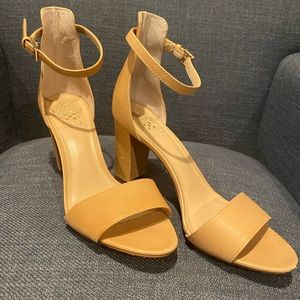 Vince Camuto single strap block heel sandals